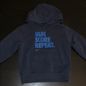 Size 4 Nike hoodie. Fits small